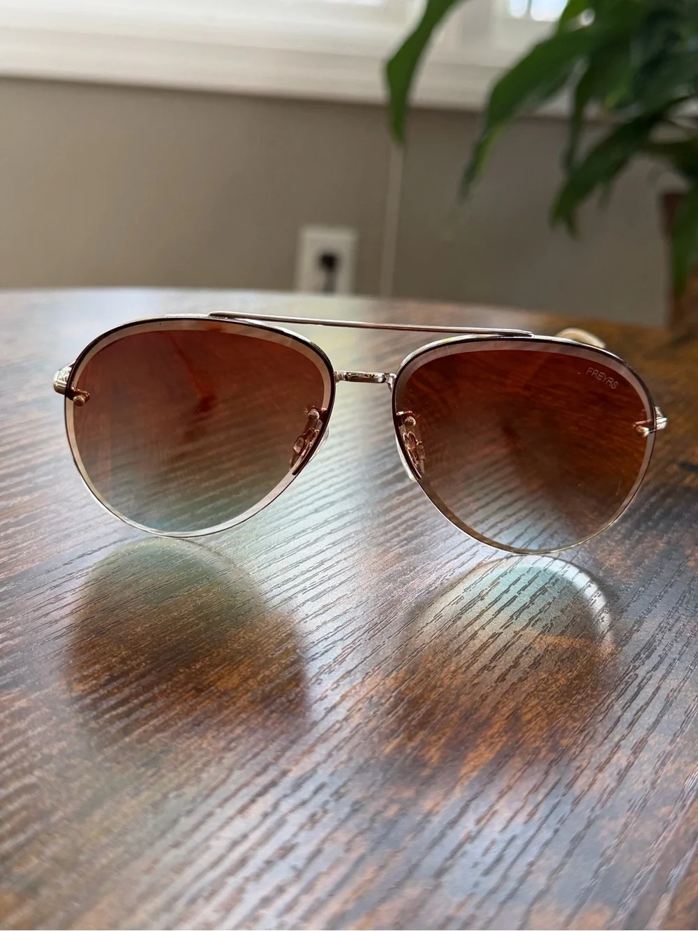 Freyrs Aviator Sunglasses with Rose-Tinted Lenses